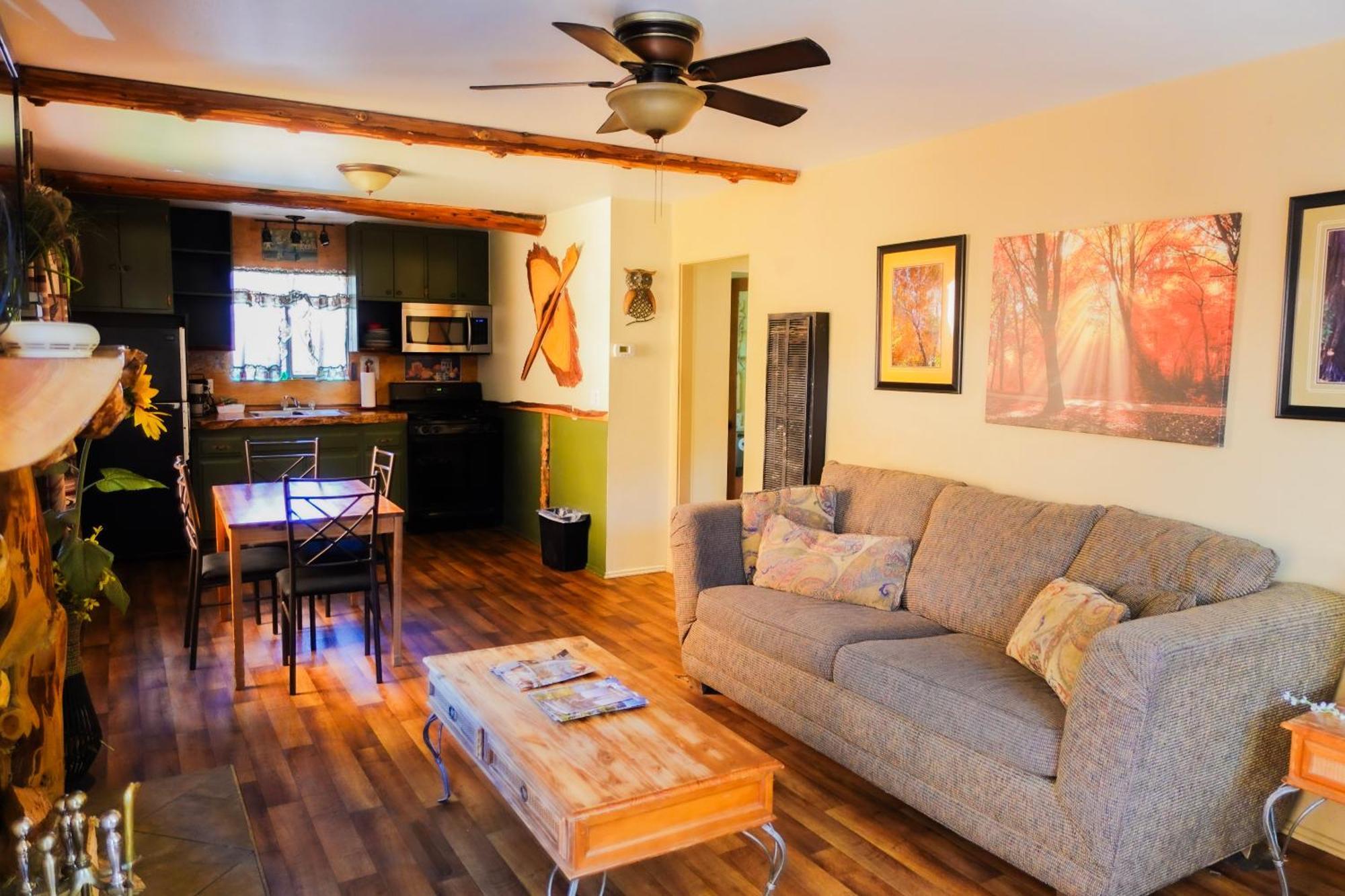 Crestline Sleepy Hollow Cabins And Hotel מראה חיצוני תמונה
