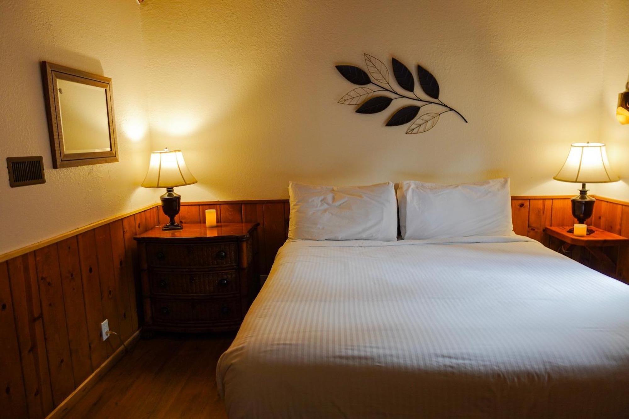 Crestline Sleepy Hollow Cabins And Hotel מראה חיצוני תמונה